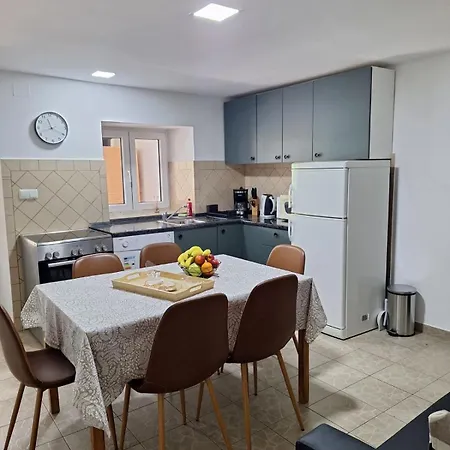 Tatil Evi Hidden Hill Lopar